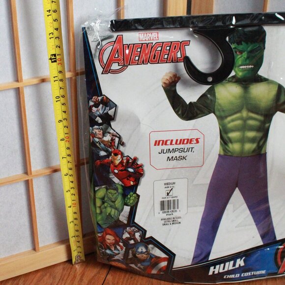 Marvel (w/ Rubie's) "Hulk" Costume Set - Picture 4 of 4